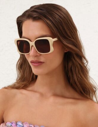 Goldie Oversize i färgen Cream online