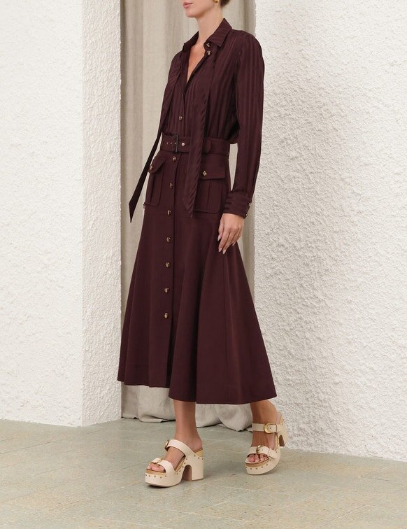 Luna midikjol i ull i mahogny online Luna midikjol i ull i mahogny online