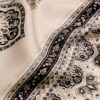 Maxiskärf i tryckt siden, Cream Perla Paisley, online Maxiskärf i tryckt siden, Cream Perla Paisley, online