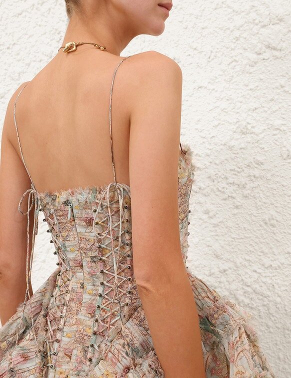 Rebellion Frayed miniklänning i mintblommigt mönster online Rebellion Frayed miniklänning i mintblommigt mönster online