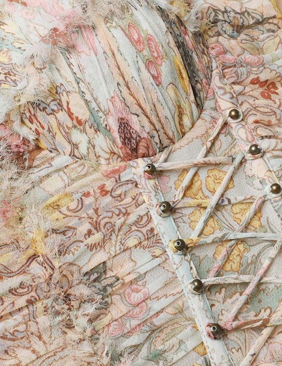 Rebellion Frayed miniklänning i mintblommigt mönster online Rebellion Frayed miniklänning i mintblommigt mönster online