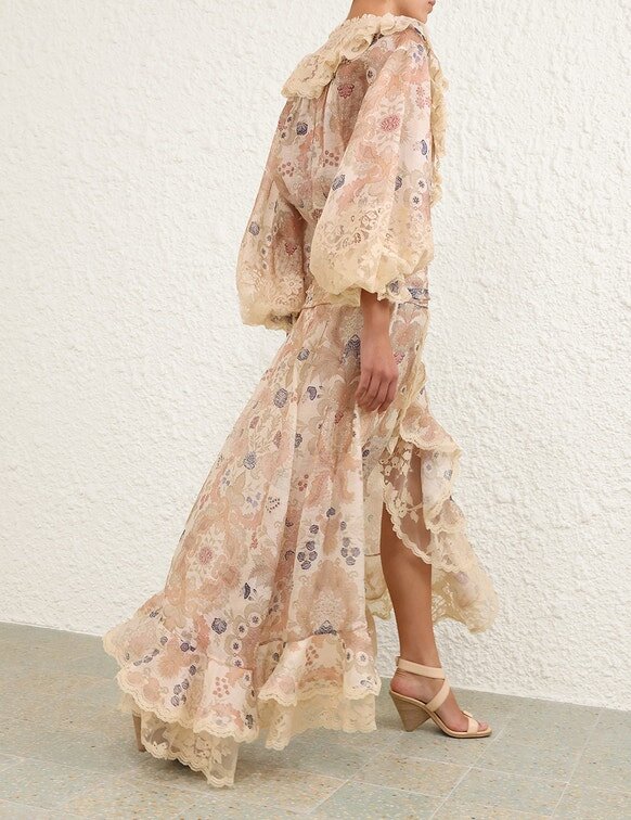 Rebellion spetskjol i krämfärgat blommönster online Rebellion spetskjol i krämfärgat blommönster online